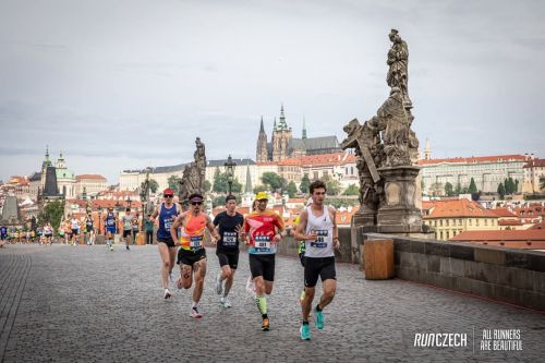 Foto offerta MARATONA DI PRAGA | 42K, immagini dell'offerta MARATONA DI PRAGA | 42K di Ovunque viaggi.